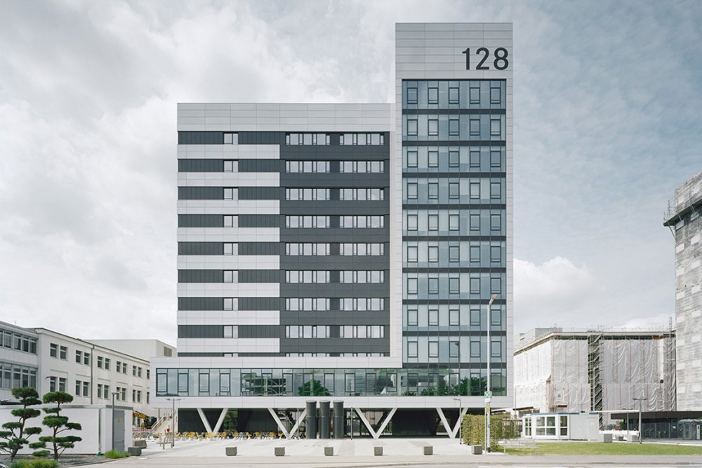Daimler AG irodaépület, Untertürkheim